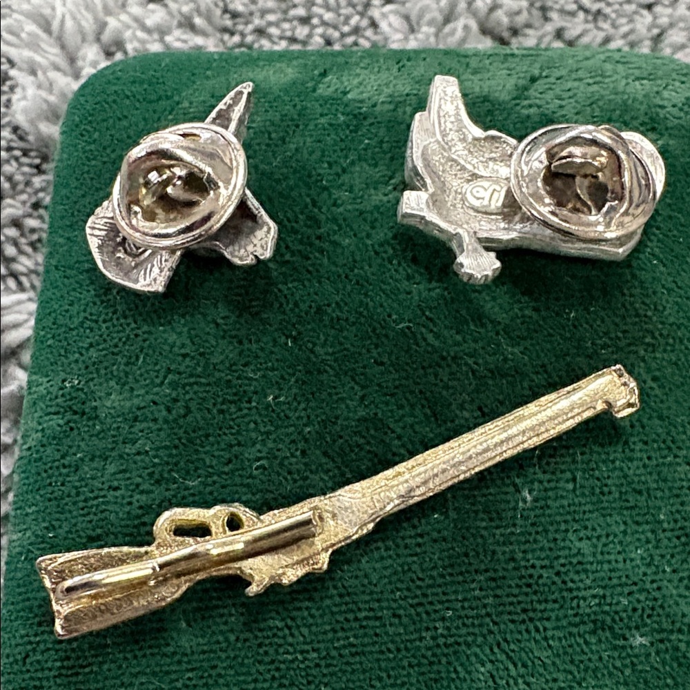 Cowboy Pin Trio - Boot, Rifle & Donkey Head - Picture 3 of 3